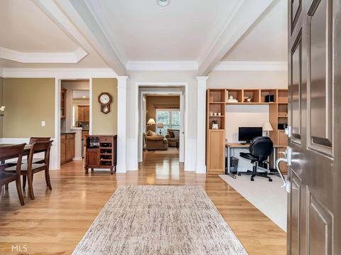 685 Earlham Dr, Suwanee, GA 30024 photo 3