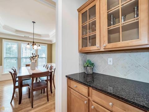 685 Earlham Dr, Suwanee, GA 30024 photo 8