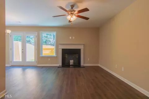 307 Pond View Rd, Macon, GA 31206 photo 4