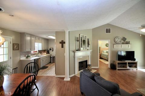 1450 Jackson Lake Rd, Jackson, GA 30233 photo 4