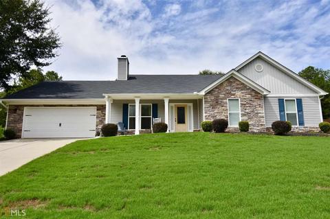 585 Matt Ln, Bethlehem, GA 30620 photo 1