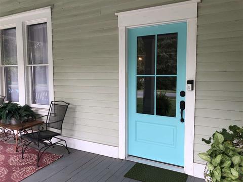 36 E New St, Winder, GA 30680 photo 3
