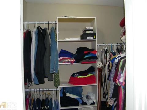 36 E New St, Winder, GA 30680 photo 17