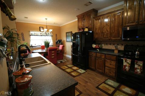521 Saint Marlow Dr, Centerville, GA 31028 photo 11
