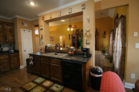 521 Saint Marlow Dr, Centerville, GA 31028 photo 16