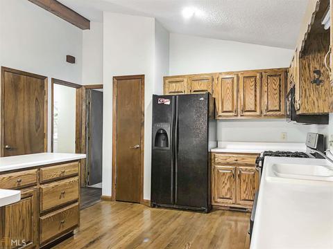 119 Riverview Dr, Clarkesville, GA 30523 photo 6