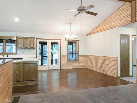 119 Riverview Dr, Clarkesville, GA 30523 photo 11