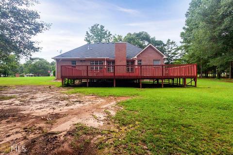 121 Dodgen, Hampton, GA 30228 photo 5
