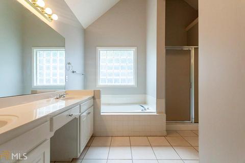 121 Dodgen, Hampton, GA 30228 photo 4