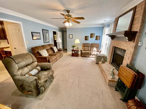 132 Ashling Dr, Lagrange, GA 30240 photo 3