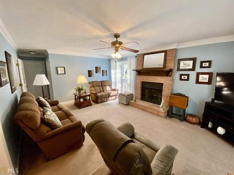 132 Ashling Dr, Lagrange, GA 30240 photo 4
