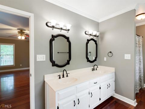 2075 East Lk, Mcdonough, GA 30252 photo 18