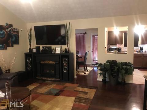 5963 Creekside Dr, Rex, GA 30273 photo 5