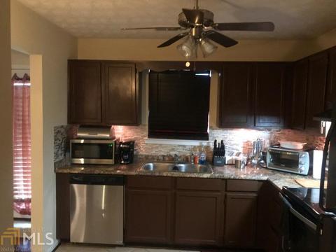 5963 Creekside Dr, Rex, GA 30273 photo 6