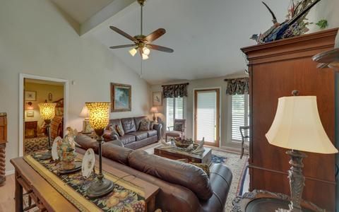 317 Estatohe Cir, Toccoa, GA 30577 photo 5