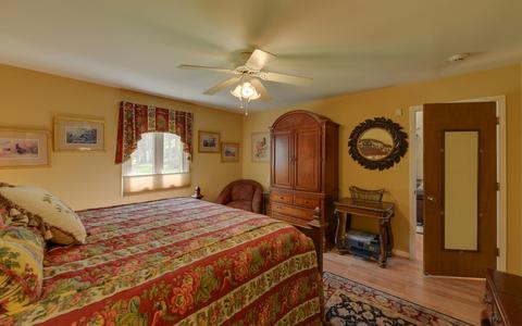 317 Estatohe Cir, Toccoa, GA 30577 photo 12