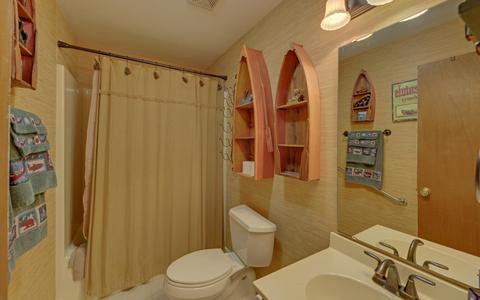 317 Estatohe Cir, Toccoa, GA 30577 photo 16