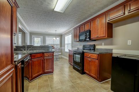 71 Knolls Rdg, Hampton, GA 30228 photo 21