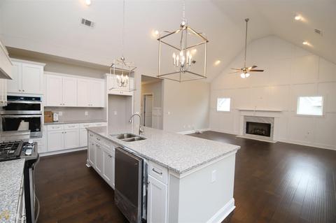 202 Lagoon St, Lagrange, GA 30241 photo 4