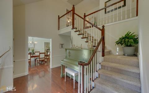 490 Crawford Cir, Toccoa, GA 30577 photo 3