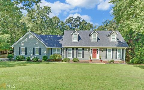 490 Crawford Cir, Toccoa, GA 30577 photo 1