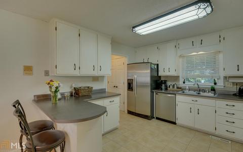 490 Crawford Cir, Toccoa, GA 30577 photo 8