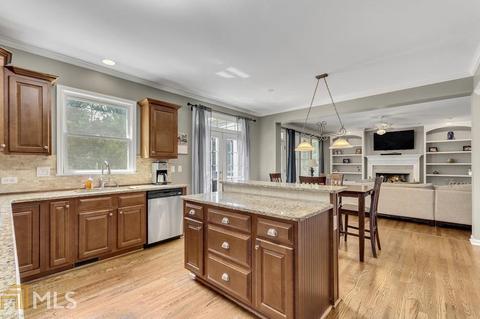 175 Devonshire Pl, Tyrone, GA 30290 photo 14