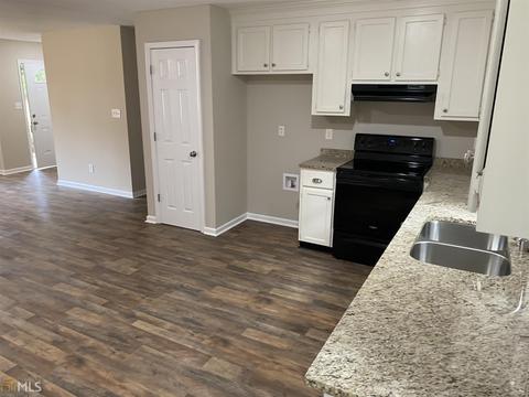 401 Corey Ct, Perry, GA 31069 photo 8