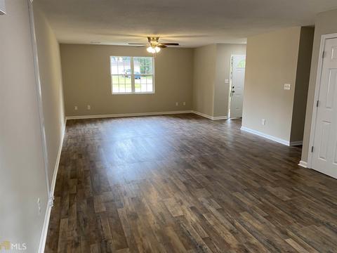 401 Corey Ct, Perry, GA 31069 photo 3