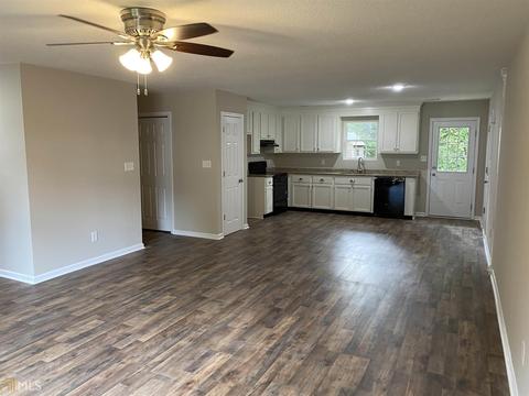 401 Corey Ct, Perry, GA 31069 photo 4