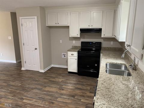 401 Corey Ct, Perry, GA 31069 photo 6