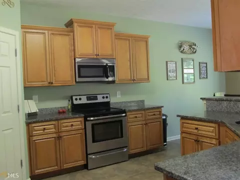 145 Cedar Ridge Dr, Lagrange, GA 30241 photo 5