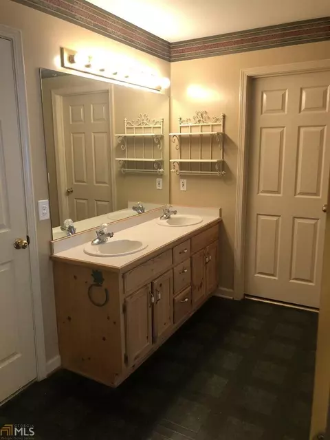 320 Radcliffe Trce, Covington, GA 30016 photo 31