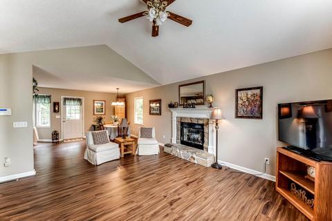 14 High Pointe Dr, White, GA 30184 photo 5