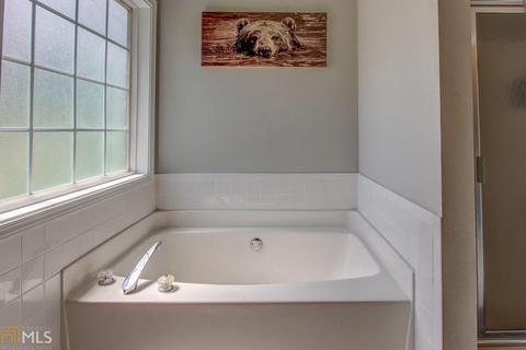 220 Berkshire Pass, Covington, GA 30016 photo 21