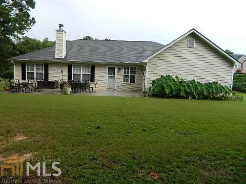 636 Rangeley Meadows Ct, Hampton, GA 30228 photo 2