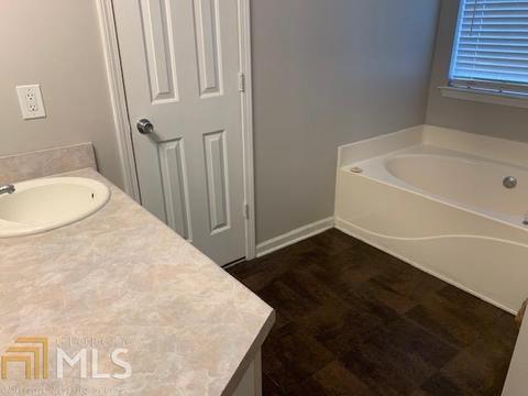 30 Mallie Ct, Hampton, GA 30228 photo 18