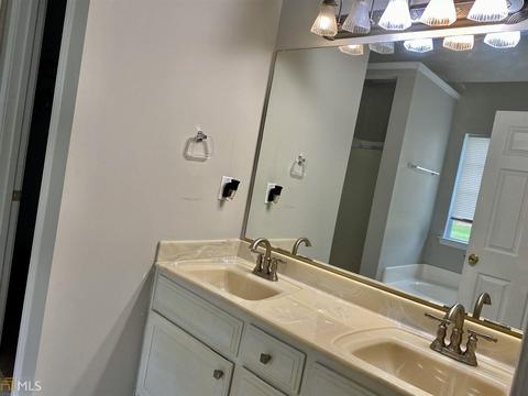 4 Lindsey Ln, Hampton, GA 30228 photo 22