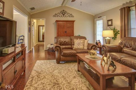 85 Dove Point Cir, Covington, GA 30016 photo 13