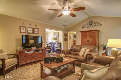 85 Dove Point Cir, Covington, GA 30016 photo 11