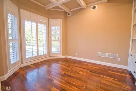 130 Harvey Ave, Covington, GA 30016 photo 10