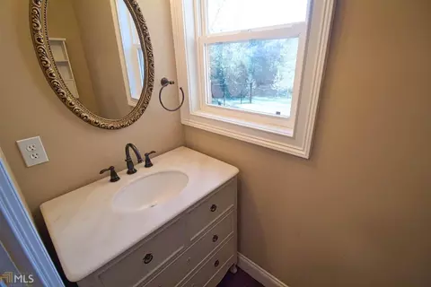 130 Harvey Ave, Covington, GA 30016 photo 41