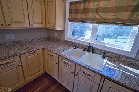 130 Harvey Ave, Covington, GA 30016 photo 25