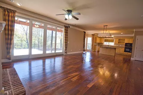 130 Harvey Ave, Covington, GA 30016 photo 18