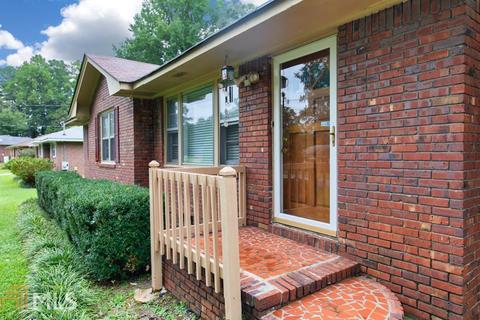 6366 Highview Rd, Morrow, GA 30260 photo 4