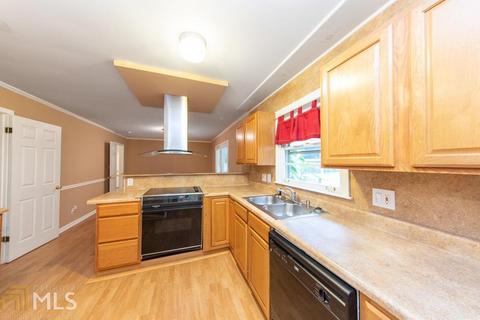6366 Highview Rd, Morrow, GA 30260 photo 6