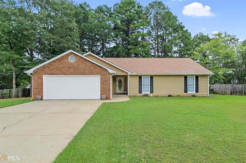 10852 Clearwater Dr, Hampton, GA 30228 photo 1