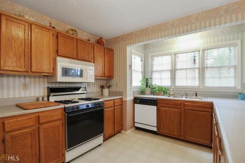 10852 Clearwater Dr, Hampton, GA 30228 photo 5
