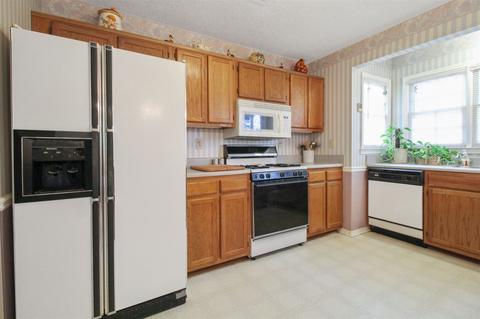 10852 Clearwater Dr, Hampton, GA 30228 photo 4