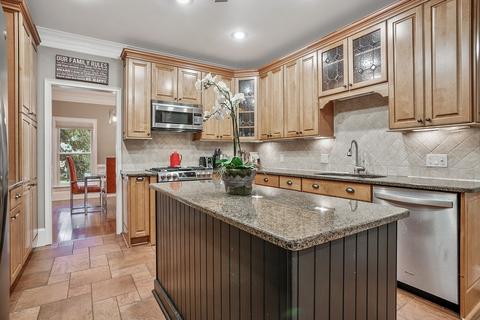 5240 Overbend Trl, Suwanee, GA 30024 photo 18